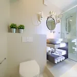 Vibrant And Elegant Downtown Krk Apartment *